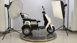 Vimode <span class=keywords><strong>2022</strong></span> Offre Spéciale Tricycle Scooter <span class=keywords><strong>Moto</strong></span> Électrique Moteur 72V 1000W <span class=keywords><strong>3</strong></span> <span class=keywords><strong>Roues</strong></span> pour Adulte - Product Image 2
