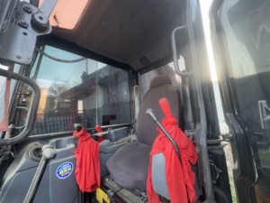 送料無料 日本製 キャタピラー 建設機械 3トン CAT303.5E ミニ 中古 クローラー油圧ショベル バックホー 0.12m バケット - Product Image 5