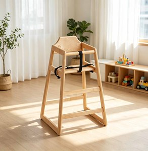 Chaise haute pour bébé en bois moderne OEM/ODM, design ergonomique, chaise de salle à manger en bois massif, adaptée aux nourrissons, aux familles et aux restaurants - Product Image 1