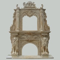 Cheminée en marbre artificiel beige italien de style traditionnel fait à la main, grande arche arabe, avec colonne
