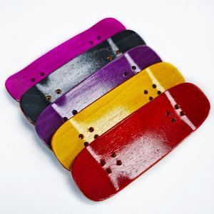 Planche à roulettes en bois avec boîte, plateau en érable, jouet pour enfants et adultes, cadeau de jeu sportif, mini-jouet original pour les doigts - Product Image 1