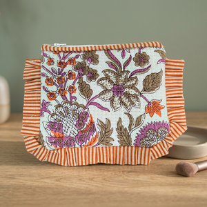 Funda para Libros Casual a Rayas de Tela de Algodón Vibrante en Naranja y Morado |   Funda para agenda con cremallera tamaño pequeño, marca PNM Overseas - Product Image 3