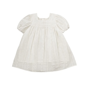 Robes d'été blanches pour petites filles, 100% coton, manches bouffantes - Product Image 1