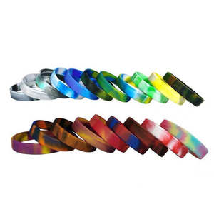 Pulsera de Silicona de Alta Calidad con Estampado de Dibujos Animados de Sirena, Colorida, para Fiestas Familiares y Deportes - Product Image 6