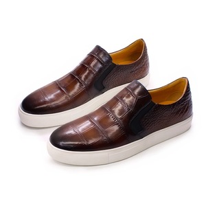 รองเท้าผู้ชายสีดำแบบไม่หุ้มข้อพื้นเรียบรองเท้ากีฬาลำลองรองเท้าบอร์ดรองเท้าลายแฟชั่นแบรนด์แฟชั่นรองเท้าลำลองสำหรับเดิน - Product Image 5