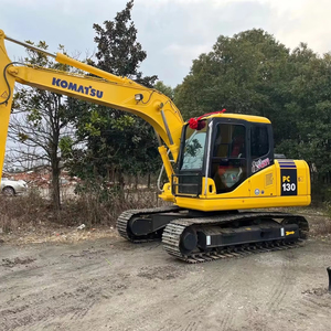 Excavadora de cadenas Komatsu PC130 de 13 toneladas con motor Cummins de fiabilidad probada, bomba de engranajes y cucharón con capacidad de 0.7m³, modelo 2024 - Product Image 1