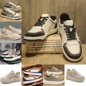Venta Directa de Fábrica al por Mayor: Lotes Mixtos de Calzado Deportivo para Hombre/Mujer, Zapatos Casuales en Paquetes, Liquidación de Proveedor - Product Image 5