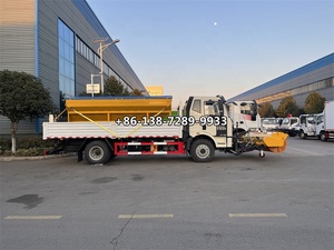 OEM <span class=keywords><strong>4</strong></span>*2 FAW 8cbm เครื่องกระจายเกลือรถบรรทุกกําจัดหิมะที่กําหนดเอง CKD อุปกรณ์กําจัดหิมะ SKD 6/8/9/10cubicSnow Plow เครื่องกวาด - Product Image 4