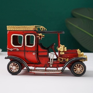Artigianato in Metallo Retrò per Decorazione Casa, Decorazione Vintage per Scrivania e Ufficio, Regalo, Modello di <span class=keywords><strong>Auto</strong></span> Antica in Ferro Rosso - Product Image 3