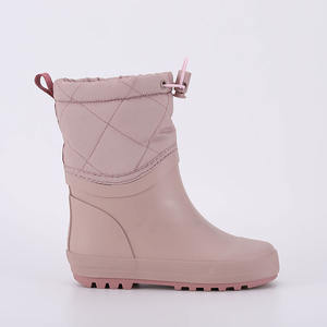 CS-60 Nouvelles bottes <span class=keywords><strong>de</strong></span> <span class=keywords><strong>pluie</strong></span> pour enfants à la mode, bottes <span class=keywords><strong>de</strong></span> <span class=keywords><strong>pluie</strong></span> en caoutchouc imperméables pour filles et garçons - Product Image 3