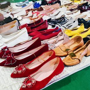 <span class=keywords><strong>Ballerine</strong></span> in Pelle Scamosciata con Decorazioni in Strass e Perle, Versatili e Comode, Slip-On con Punta Chiusa, Premium JackWen Factory - Product Image 6