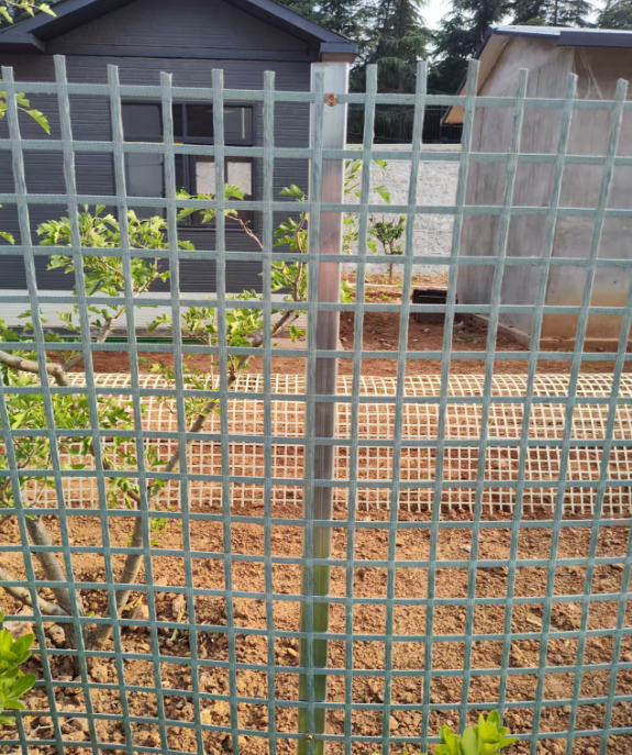 GEOGRID 3CM Pore Size Polyester Geogrid