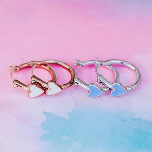 Orecchini a Cerchio a Forma di Cuore E2057, Placcati in Oro, in Lega di Zinco con Incisione 'Love', Regalo Romantico Unisex - Product Image 3