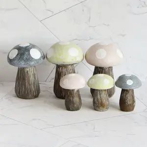 Custom resin crafts rustic farmhouse style cute simulated mushroom figurine tabletop ornaments home decor accessories items