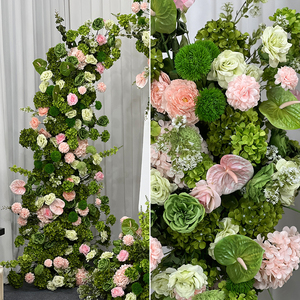 Kit de Arco Floral de Alta Calidad Hecho a Mano con Follaje Verde Realista de Seda y Flores Rosas, Ideal para Bodas de Lujo - Product Image 3