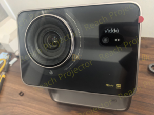โปรเจคเตอร์ Rc 2026 Vidda C5 Master รุ่น 5800CVIA โปรเจคเตอร์เลเซอร์สามสี, ซูมออปติคอล 0.85-1.7:1 โปรเจคเตอร์ Hisense 4K 3D - Product Image 3