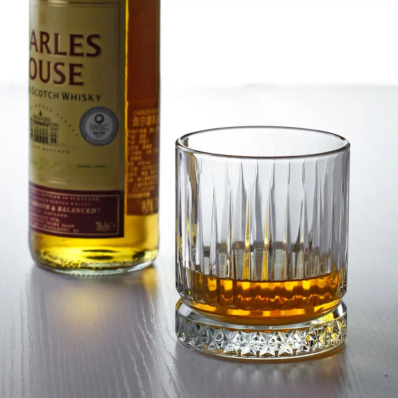 Europese Stijl Eenvoudige Gestreepte Whiskybeker Kristallen Glazen Wijnbeker Bar Vintage Shot Cup Spot