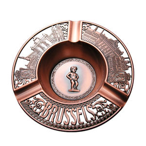 Cenicero de Metal Artesanal, Cenicero Personalizado para Cigarros y Cigarrillos con Logotipo - Product Image 6