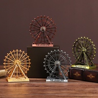 Grande Roue Vintage Gravée en Métal Plaqué Or, Ornement Artistique Haut de Gamme, Décoration pour Salon et Meuble TV, Thème Croix