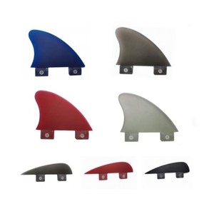 Petite aileron <span class=keywords><strong>de</strong></span> surf SUP en fibre <span class=keywords><strong>de</strong></span> verre, finition sablée, double languette, aileron <span class=keywords><strong>de</strong></span> quille Knubster, durable, haute résistance, polyvalent pour les eaux océaniques - Product Image 2