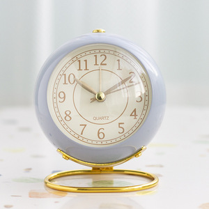 Reloj Despertador Metálico de Diseño Creativo, Silencioso, Luminoso, para Dormitorio, Sala de Estar, Escritorio, Luz Nocturna para Estudiantes, Sin Tictac, Dropshipping Shopify - Product Image 6