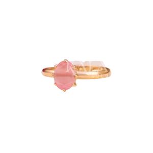 Anillo de Oro con Piedra Rosa de Corte Ovalado para Mujer, Elegante Joyería de Oro con Piedras Preciosas de Diseño - Product Image 1