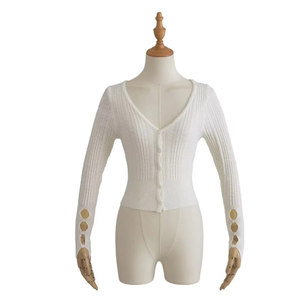 Runwaylover 3620韩式2024女士时尚镂空针织开衫 - Product Image 2