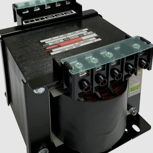 Transformador de Doble Bobinado Aihara Electric NYSA-2K de 2 kVA, Fuente de Alimentación Fabricada en Japón - Product Image 1