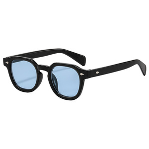 Lunettes de soleil tendance en plastique recyclé pour femmes et hommes, logo personnalisé, vente en gros, prix bas, promotion 2026 - Product Image 1