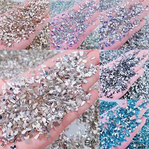 Strass fantaisie scintillants aux motifs variés, cristaux dorés champagne effet aurore, strass à dos plat AB Pixie pour nail art YULI KY-796 - Product Image 4