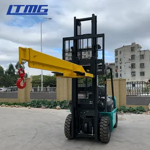 2 Tons 2.5 Tons 3 Tons 5000lb 6000lb Diesel Forklift Truck With Crane Hook Attachment