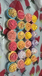 Bombes <span class=keywords><strong>de</strong></span> <span class=keywords><strong>bain</strong></span> en forme <span class=keywords><strong>de</strong></span> cupcakes - Bombes <span class=keywords><strong>de</strong></span> <span class=keywords><strong>bain</strong></span> effervescentes mignonnes en forme <span class=keywords><strong>de</strong></span> dessert avec huiles essentielles, coffret cadeau spa fait main pour enfants et femmes - Product Image 2