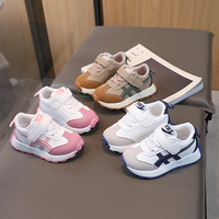 Nouvelles baskets d'automne pour enfants, style homme, en cuir artificiel, mocassins pour filles, chaussures de course pour tout-petits