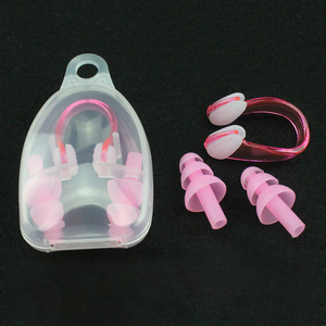 Pince-nez en PVC de haute qualité et Bouchons <span class=keywords><strong>d</strong></span>'<span class=keywords><strong>oreille</strong></span> en silicone <span class=keywords><strong>pour</strong></span> la natation - Product Image 2