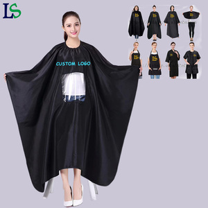 Cape de Coiffeur Imperméable Personnalisée avec Fenêtre pour Salon de Coiffure et Barbier - Product Image 1