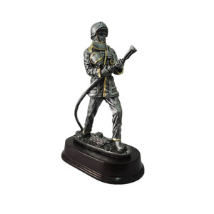 Cổ Bạc Dũng Cảm Lính Cứu Hỏa Anh Hùng 3D Nhựa Trang Trí Nội Thất Tùy Chỉnh Polyresin Tinh Tế Nghệ Thuật Trophy Giải Thưởng Cho Nhà Hoặc Văn Phòng Tình Yêu Phong Cách - Product Image 3