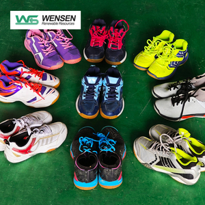 Calzado deportivo <span class=keywords><strong>de</strong></span> <span class=keywords><strong>tenis</strong></span> <span class=keywords><strong>de</strong></span> bádminton usado, <span class=keywords><strong>venta</strong></span> al <span class=keywords><strong>por</strong></span> mayor <span class=keywords><strong>de</strong></span> segunda mano, entrenamiento profesional, gran oferta, zapatos para interiores y exteriores, proveedor - Product Image 2