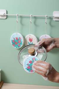 Cartoon-Blumen-Reinigungsschwamm Erste Reinigung Antihaft-Öl Komprimierbarer Saugfähiger Holzfaser-Baumwolllappen - Product Image 3