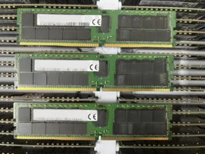 Sk HMCG88AEBRA <b>DDR5</b> <b>32Gb</b> ECC 288-Pin RDIMM 4800Mhz PC5-38400 2Rx8 1.1V CL40 Registered High Performance Server RAM Module Stock - Product Image 4
