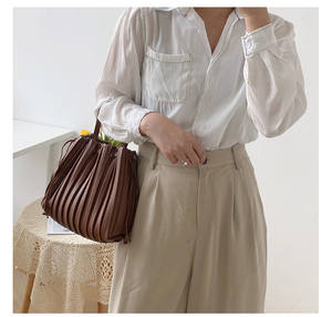 Bolso de cosméticos para cultivo de teléfono móvil para Mujer, cartera con pantalla táctil, nuevo estilo, cruzado, <span class=keywords><strong>2022</strong></span> - Product Image 4