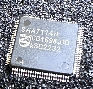 Decodificador de vídeo de circuito integrado SAA7114H con filtro peine PAL/NTSC adaptativo, rebanador de datos VBI y escalador de vídeo - Product Image 2