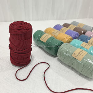 Panier de rangement tricoté à la main en fil de t-shirt mélangé et fil de polyester pour la décoration intérieure, la broderie et le tricot à haute température - Product Image 3