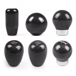 Pomello del Cambio Personalizzato in Fibra di Carbonio con Impugnatura Ergonomica - Product Image 5