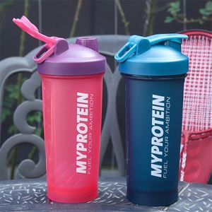 Botella Mezcladora de Proteínas Personalizada Resistente, Material Plástico Libre de BPA, Color Negro, Taza Deportiva para Bebidas, Logotipo Personalizado - Product Image 4