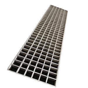 Rejilla de malla soldada moderna para exteriores, rejilla de drenaje de agua, cubierta de alcantarilla con diseño elegante y proceso de soldadura - Product Image 1