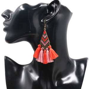 Boucles d'oreilles pendantes bohèmes à pompons en alliage plaqué bronze antique pour femme, bijoux de mode pour soirée - Product Image 3