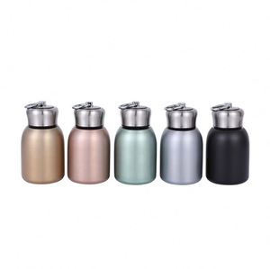 Bouteille d'eau portable en acier inoxydable de haute qualité avec couvercle rabattable verrouillable, poignée de levage et corde - Product Image 1
