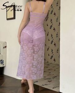 B037 Vente en gros de pyjamas de luxe en dentelle, robe transparente, pyjamas unis, vêtements de nuit - Product Image 4