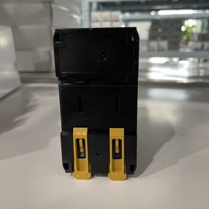 Switch Ethernet industriel 5 ports W4S1-05B, Switch réseau non géré 10/100 Mbps pour l'automatisation et les systèmes de contrôle en usine - Product Image 5