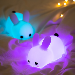 Lampe en forme de <span class=keywords><strong>lapin</strong></span> avec capteur tactile, cadeau créatif pour bébé et enfant, luminaire décoratif d'intérieur, idéal pour dormir, en silicone - Product Image 3